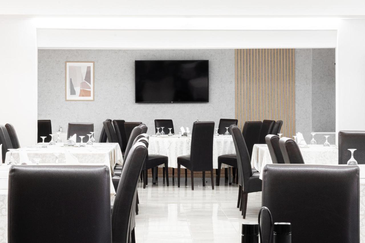 Hotel Apollo Central Сибиу Экстерьер фото
