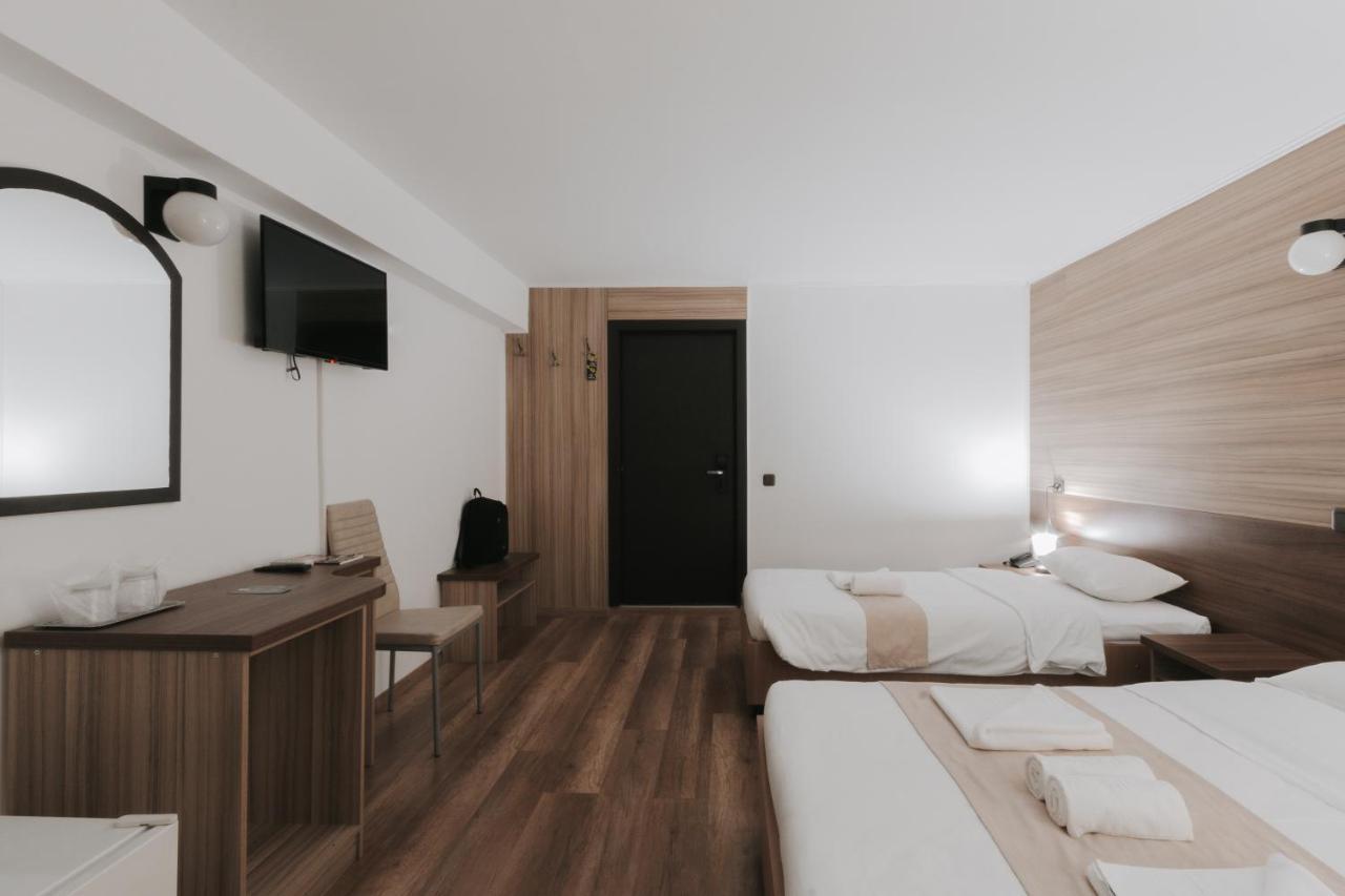 Hotel Apollo Central Сибиу Экстерьер фото